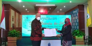 Rektor UMBY menerima amanah dari BNSP