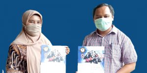 Berfoto bersama usai teken MoU
