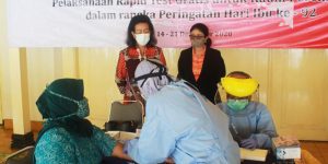 Pelaksanaan rapit test dalam rangka hari ibu oleh TP PKK DIY