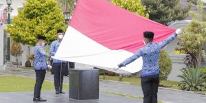 Rakyat Harus Jadi Tuan di Negeri Sendiri, pada upacara Peringatan Hari Pahlawan 10 November,