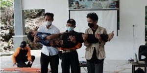 Mahasiswa KKN-PPM UGM Sosialisasi Tanggap Bencana