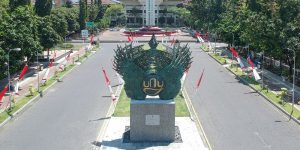 UNY Menembus The Best Ten Peringkat Unirank