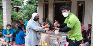KKN 30 UMBY Lakukan Bersih Dusun ke Batur