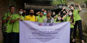 KKN UMBY Bantu Tingkatkan Branding Produk Mainan Tradisonal