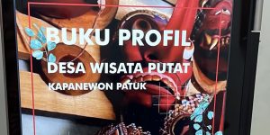 Mahasiswa KKN-MBKM Undip Susun Profil Desa Wisata Putat