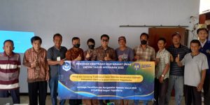 Tim PKM UNY Berikan Pelatihan Bagi Pengrajin Genteng di Godean