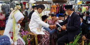 15 Pasangan Pengantin Nikah Bareng di Teras Malioboro 2  