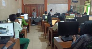 Dosen UMBY Jadi Penguji UKK SMK Ma’arif 1 Temon