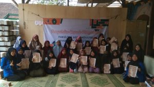 PkM Dosen UMBY Ajarkan Buat Cookies Kopi dari Tepung Uwi Ungu  