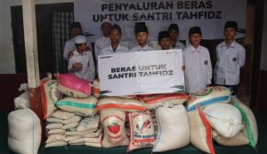 BMH Yogya Salurkan Beras untuk Santri Tahfidz Cahaya Al-Quran