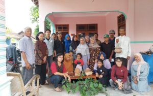 Prodi THP UMBY Sosialisasi Prospek Budidaya Lebah Klanceng