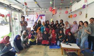 Cegah KDRT, Tim PkM UMBY Adakan Sekolah Perempuan