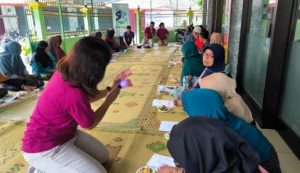 Waspada Uang Palsu, KKN PPM UMBY Gelar Edukasi kepada Pedagang Pasar Niten