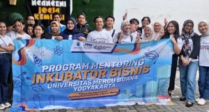 Inkubis UMBY Gandeng HIPPI DIY Gelar Mentoring Bisnis di Bakpia Jogkem