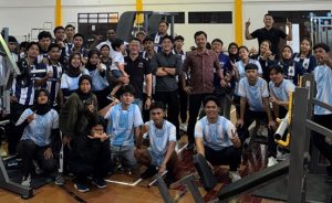 Profesi Personal Trainer Jadi Tren