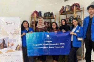 UMBY–UPSI Malaysia Kolaborasi Dampingi UMKM Batik