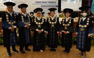 Tiga Guru Besar UMBY Resmi Dikukuhkan  