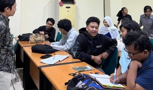 Kolaborasi Dosen ISI dan UMBY Gelar Psikoedukasi